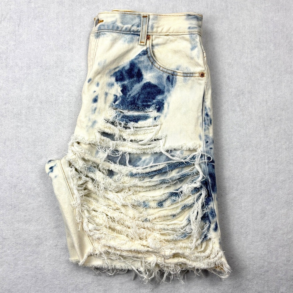Vintage 2003 Levis 550 Custom Acid Wash Shorts Unisex 33 Shredded Denim 16 32 34 - Picture 2 of 8